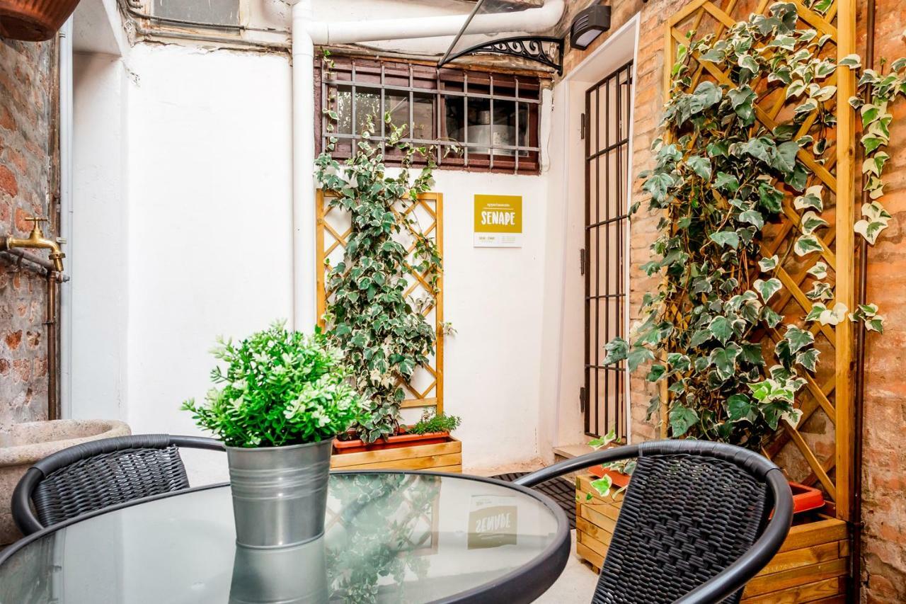 Salvia E Senape Ferrara Apartman Kültér fotó
